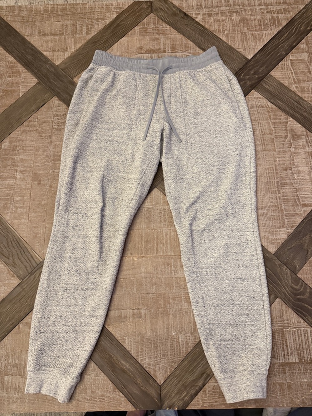 Men’s Gray Lululemon joggers